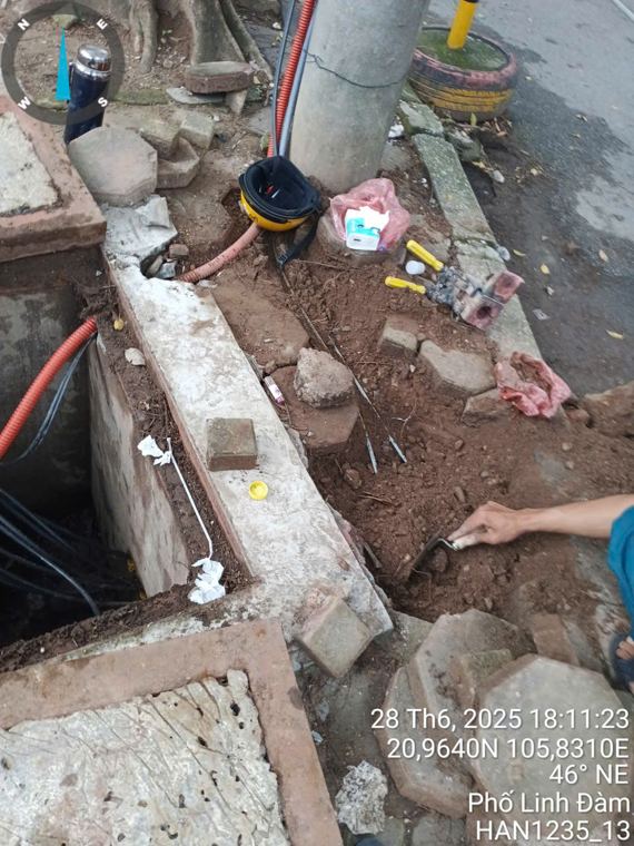 Thi công tiếp địa & hàn hóa nhiệt — Chống Sét Đất Việt